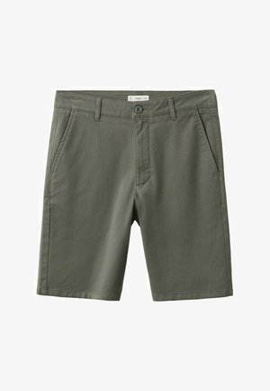 Pánske olivovo zelené šortky po kolená s gombíkovým zapínaním, pútkami na opasok a prednými bočnými vreckami.