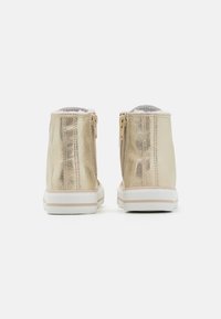 Friboo Sneakersy wysokie
