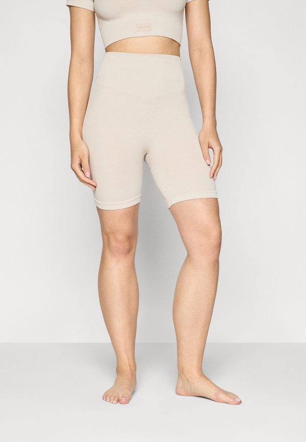 ONPVAX LIFE SEAM SHORTS - Leggings - nacreous cloud
