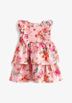 Helles pinkes Blumenkleid mit Rüschensäulen, mehrlagigem Stufendesign, das bunte Blumen und Vögel zeigt, aus weichem Stoff gefertigt.