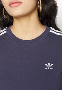adidas Originals LONGSLEEVE - Tops ar garām piedurknēm - shadow navy