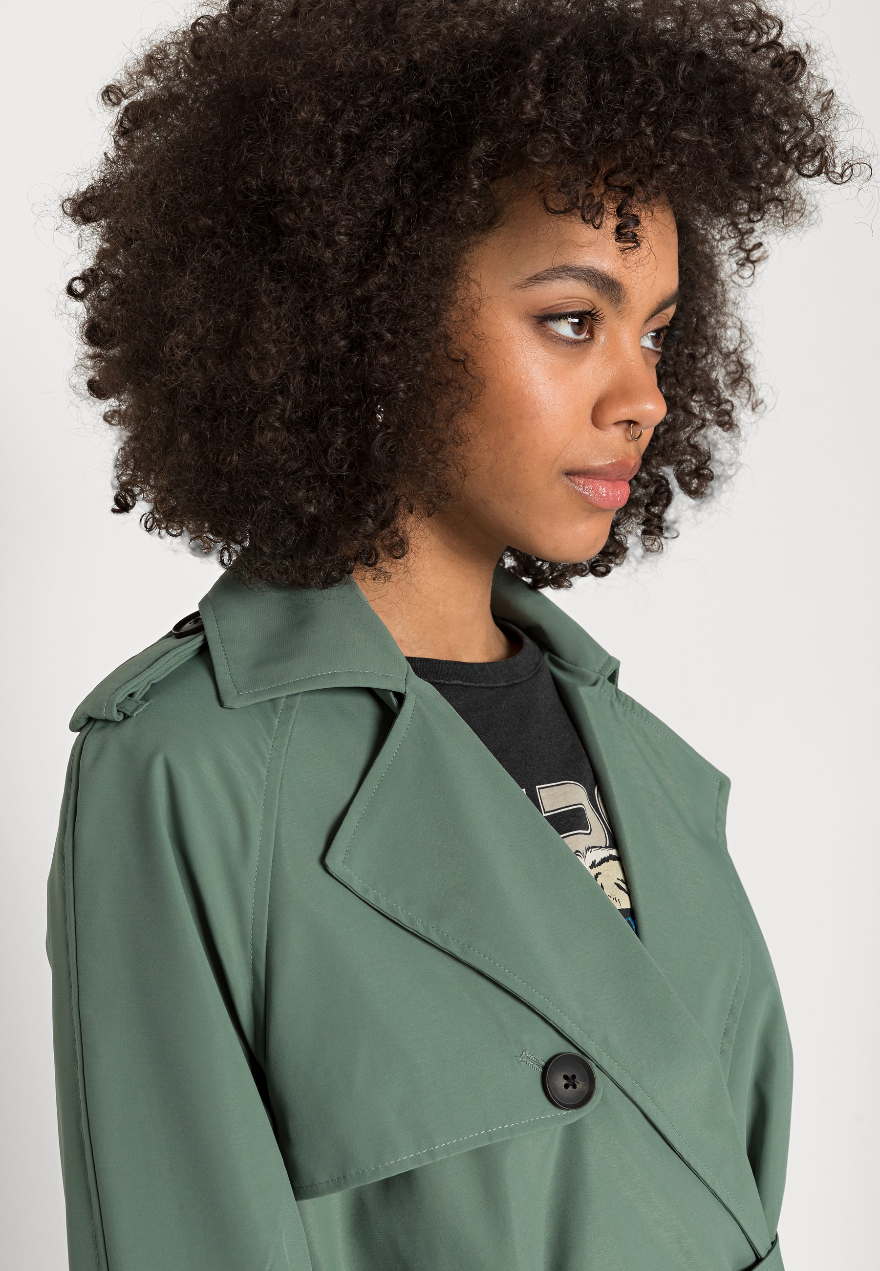 Vero Moda Vmtessabelt Short Trenchcoat Laurel Wreath, Women's, Size: Large, Green