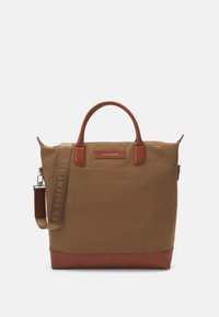 Selecionado, dark camel
