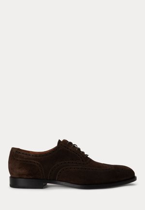 Polo Ralph Lauren, OWEN SUEDE WINGTIP SHOE - Обувки без връзки - dark chocolate