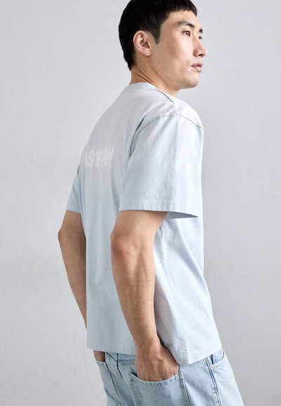 MISBHV COMMUNITY OCEAN WASHED  - Print T-shirt - blue