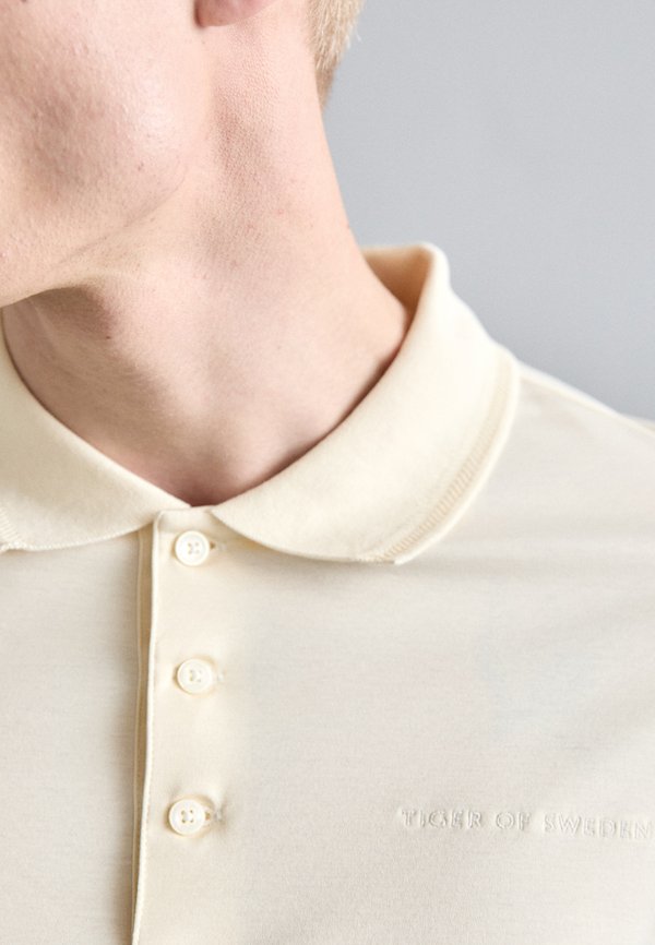 RIOSE - Polo shirt - birch bark3