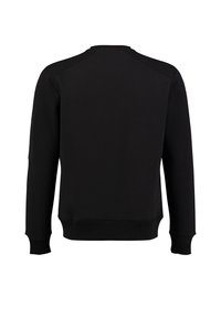 Sudadera negra con puños y dobladillo acanalados, que presenta acentos texturizados en las mangas. Diseño simple de cuello redondo sin marcas visibles.