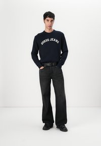 Guess Jeans PATCH - Trui - daring ocean