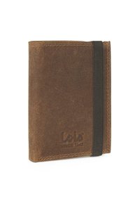 Cartera de cuero marrón con cierre de banda elástica, logo en relieve y bordes cosidos. Presenta un acabado texturizado y un diseño compacto.