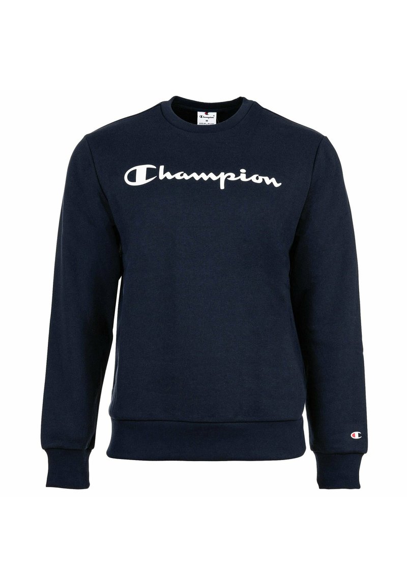 Navyfarbener Crewneck-Pullover mit langen Ärmeln, weißem "Champion"-Logo auf der Brust und kleinem Champion "C"-Emblem am Bündchen des linken Ärmels.