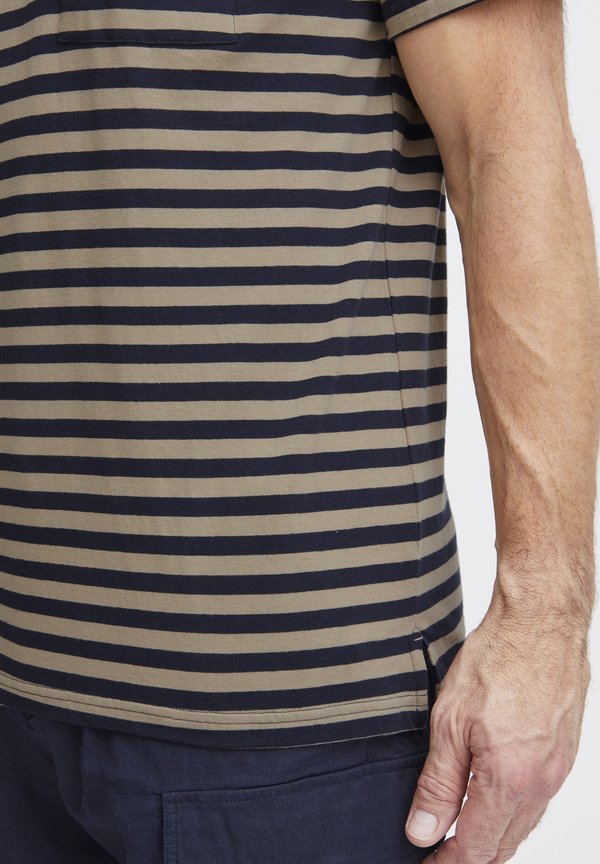 FQTOM - Print T-shirt - crockery3