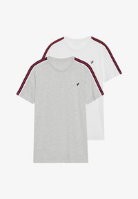 Ej vald, bright white,mottled light grey