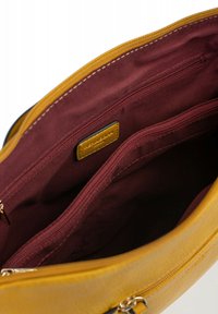 Hexagona TOSCANE - Sac à main - jaune moutarde toscane