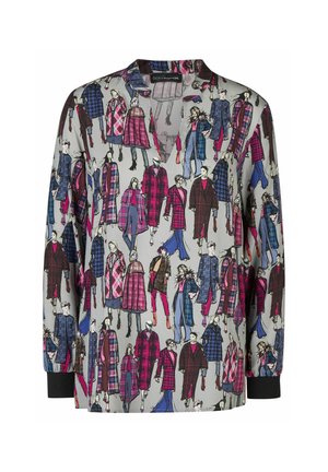 Graues Langarmshirt mit einem farbenfrohen Druck verschiedener illustrierter Modefiguren, die Mäntel und Hosen in Blau, Pink und Burgunderrot tragen.