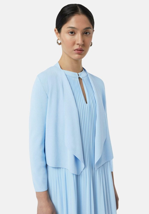 ELASTISCHER IM MIT 3/4 ÄRMELN - Strickjacke - hellblau