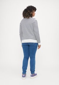 Tommy Hilfiger Curve STITCH - Jumper - ivory petal/deseret sky