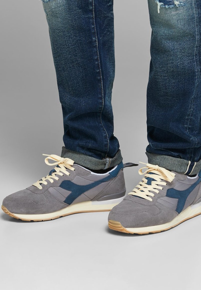 Diadora DIADORA - Sneakers laag - sky gray/Grijs - Zalando.nl