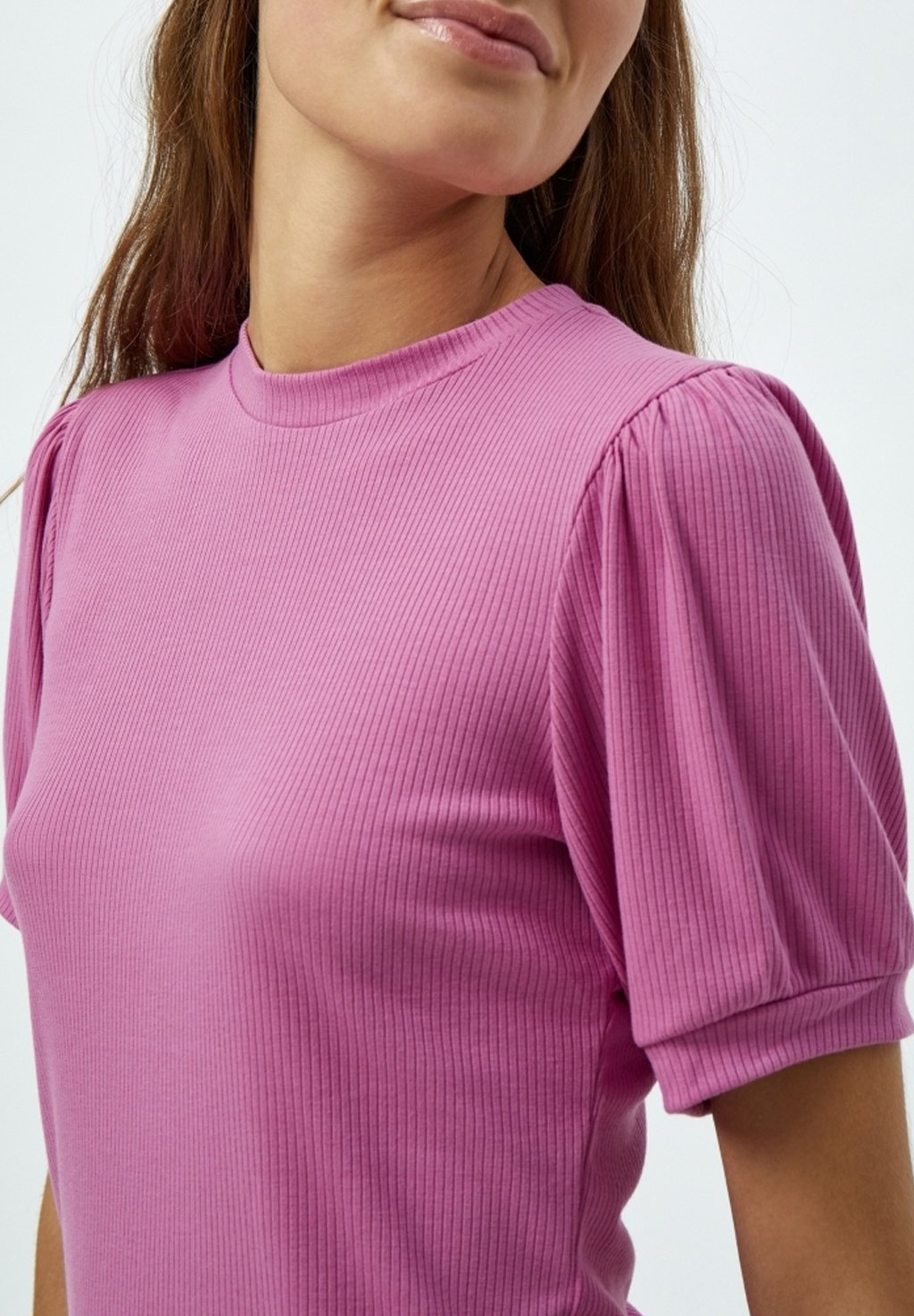 T-shirt Donna Minus Rhea | 100% Cotone | Lavaggio Acido | Vestibilità Normale