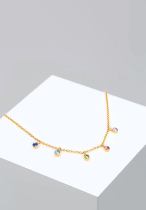 Goldkette mit fünf Anhänger-Edelsteinen in Blau, Hellblau, Grün, Pink und Lila, die in runden goldenen Fassungen gesetzt sind.