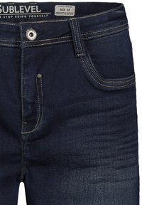 Thumbnail Image 3