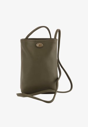 Olivgrüner, strukturierten Vinyl-Handtasche mit glatter Oberfläche, ausgestattet mit einem goldfarbenen Logo-Accessoire und zwei schmalen Schulterriemen.