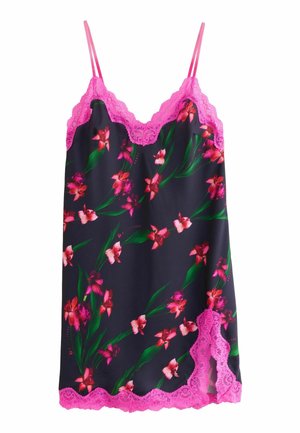Rochie de tip slip cu motive florale, având un fundal închis, motive vibrante de orhidee roz și dantelă roz cu margine ajustabilă la bretelele subțiri.