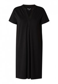 Zwarte jurk met korte mouwen, gemaakt van zacht materiaal, met een V-hals en zijinkepingen voor bewegingsvrijheid. Eenvoudige en veelzijdige pasvorm.