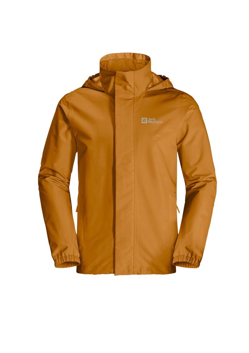 Veste orange imperméable avec un col haut et une capuche réglable. Elle présente des poignets élastiqués et un logo sur le côté supérieur gauche.