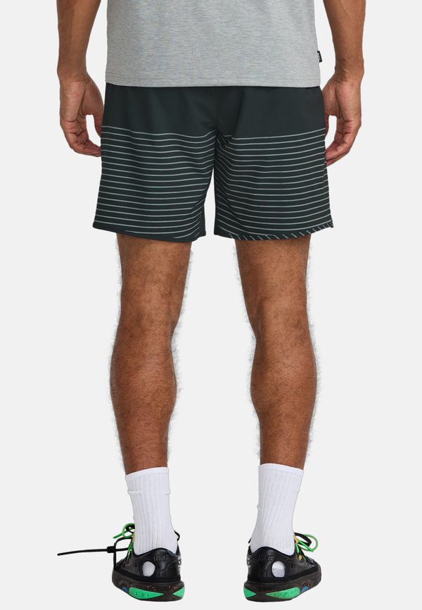 SPORT YOGGER 17- PERFORMANCE - Sports shorts - kyc3