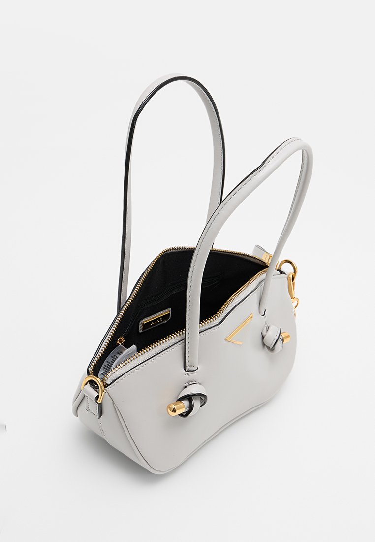 Handtasche