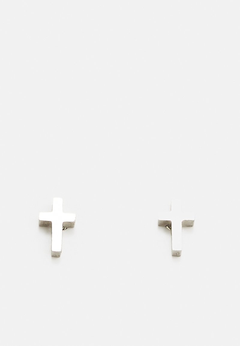 Brincos de estudar cruz prata com um design plano, apresentando uma textura suave e um estilo minimalista. Adequados para uso diário.