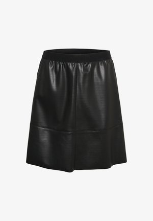 Crna kožna suknja glatke teksture, s elastičnim pojasom i raširenim siluetom. Sadrži horizontalne ušivene detalje blizu rubnog dijela.