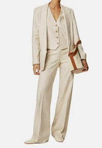 Marks & Spencer Abrigo corto - mottled beige