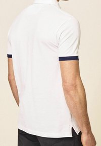 Hackett London Polotričko - off-white