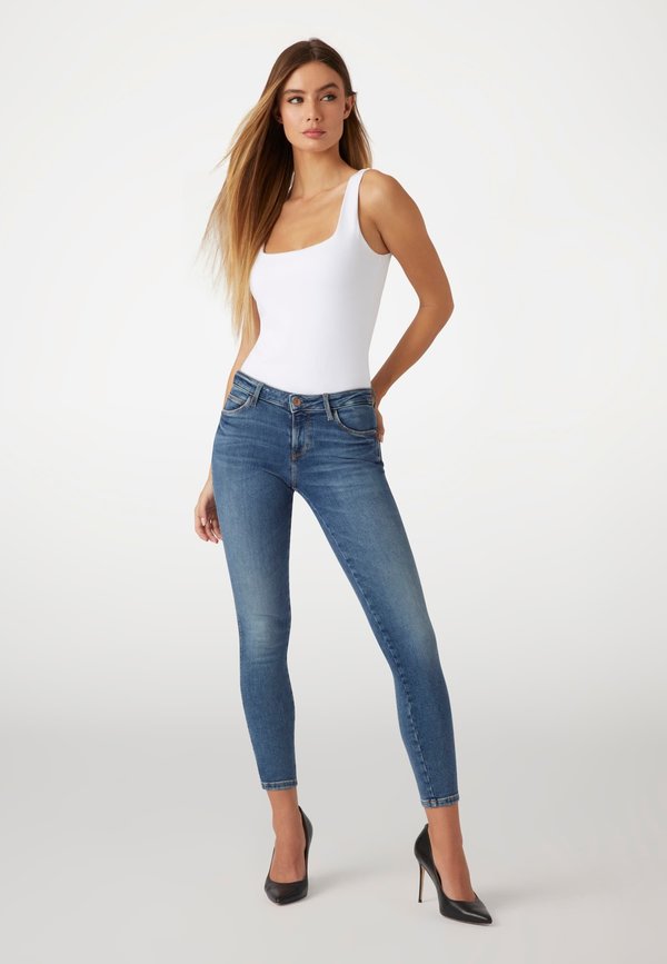 CURVE X - Slim fit jeans - denim3