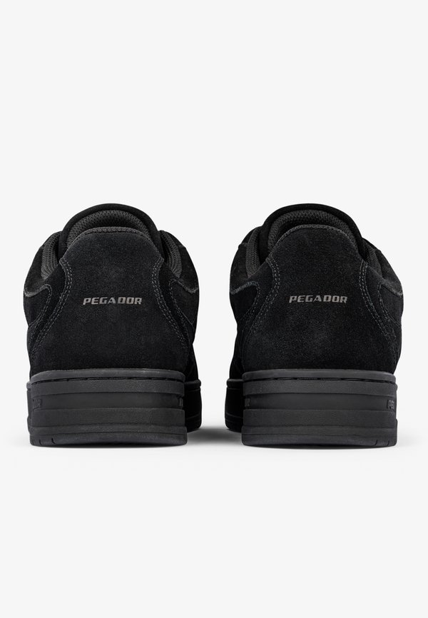 PULSE LOW UNISEX - Trainers3