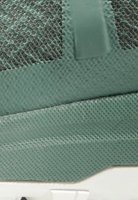 Mammut SERTIG II LOW GORE TEX MEN - Scarpa da hiking - jade dark jade