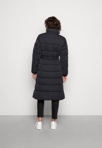 Esprit Vinterfrakke - black