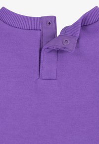 Nike Sportswear FRESH CUT DOLMAN RUFFLE SET - Pusa - purple