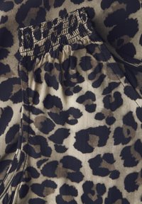 Street One V-NECK LEO - Top - schwarz