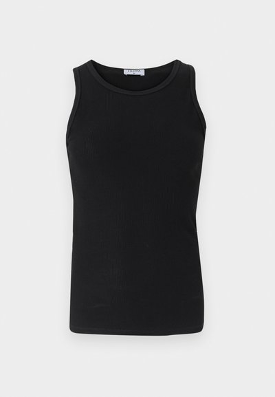 Svart, ribbestrikket tanktop med rund hals og ermeløst design. Laget av elastisk stoff, har den en tettsittende silhuett og rene kanter.