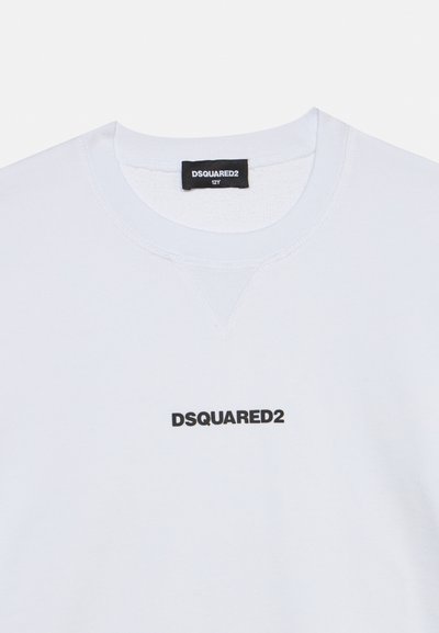 Sweat-shirt blanc col rond avec logo DSQUARED2 noir centré sur la poitrine et étiquette de marque noire au col.
