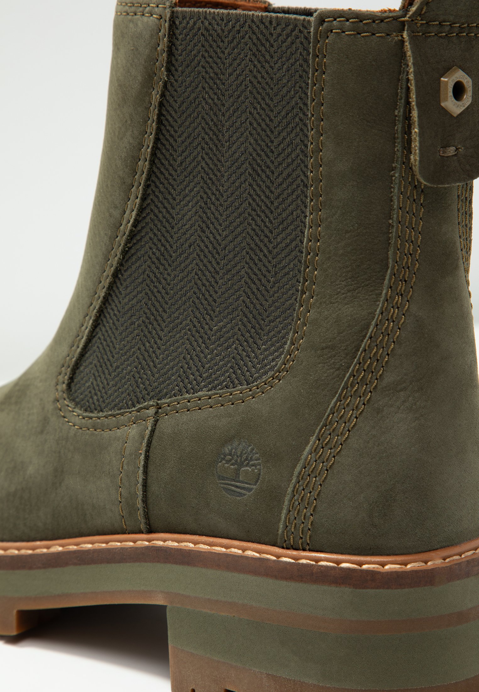 Timberland COURMAYEUR VALLEY CHELSEA - Korte laarzen - olive night/kaki -  Zalando.nl