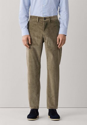 Façonnable, FAÇONNABLE CHINOS CHINO CORDUROY CO EA - Pantalones chinos - reed beige