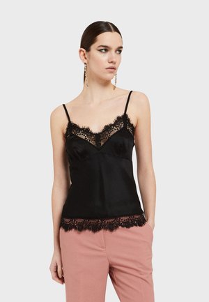 FVA_DT - Top - black