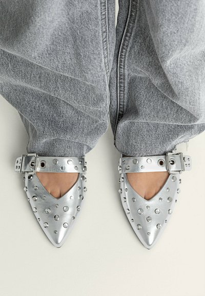 zalando sneaker calendar