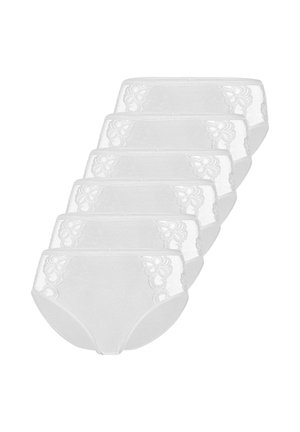 Fünf weiße Damen-Slips mit Spitzenblumendetails an den Seiten, in einer leicht überlappenden Reihe angeordnet.