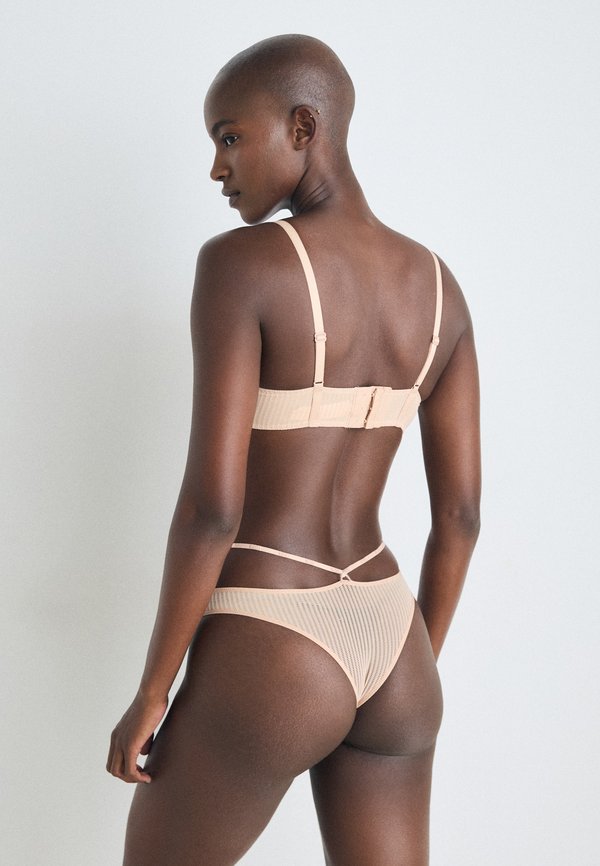 PULP SPICE TANGA - Thong4