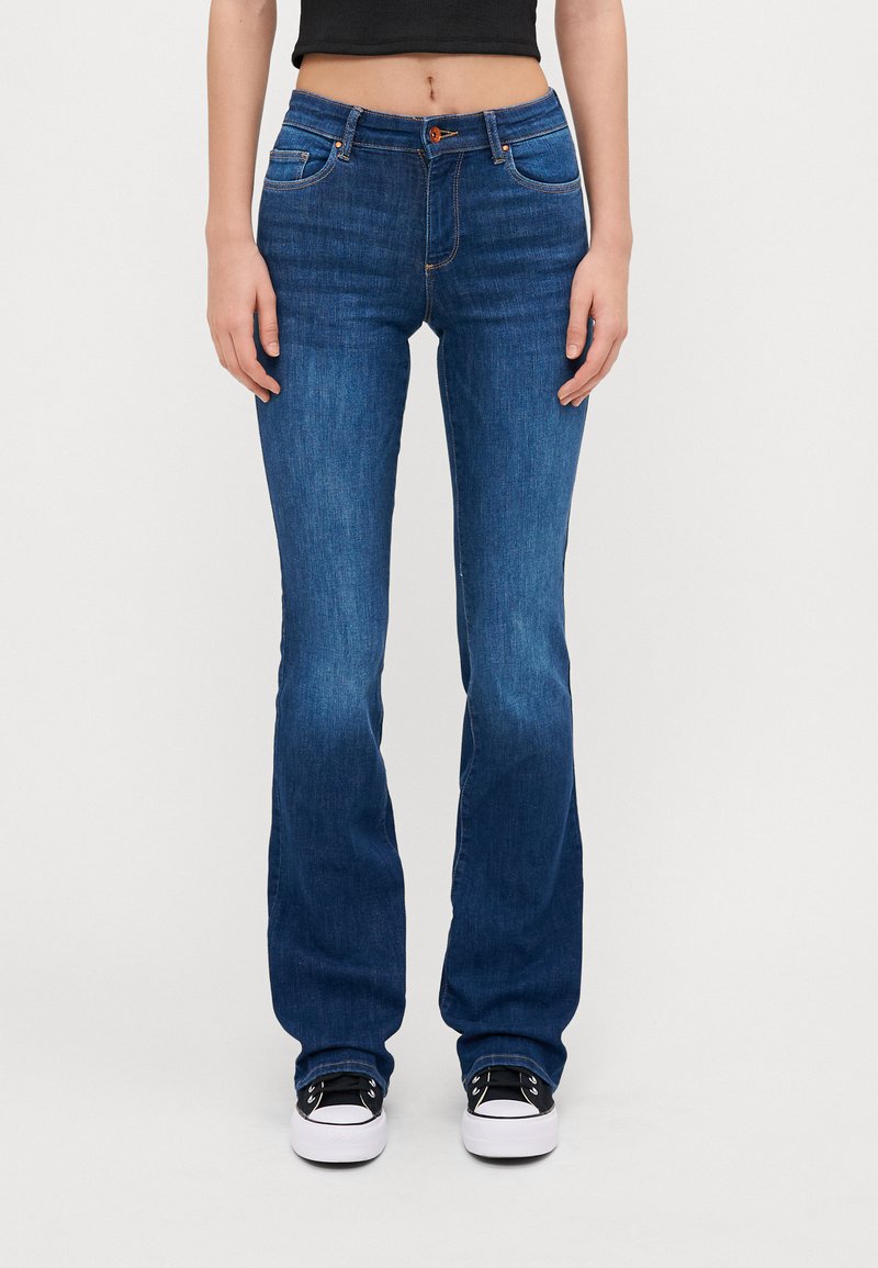 ONLY Tall ONLANN MID - Džinsi ar paplatinātiem galiem - dark blue denim