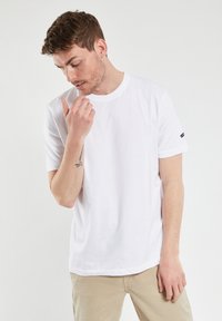 Armor lux LÉGER - T-shirt basique - blanc